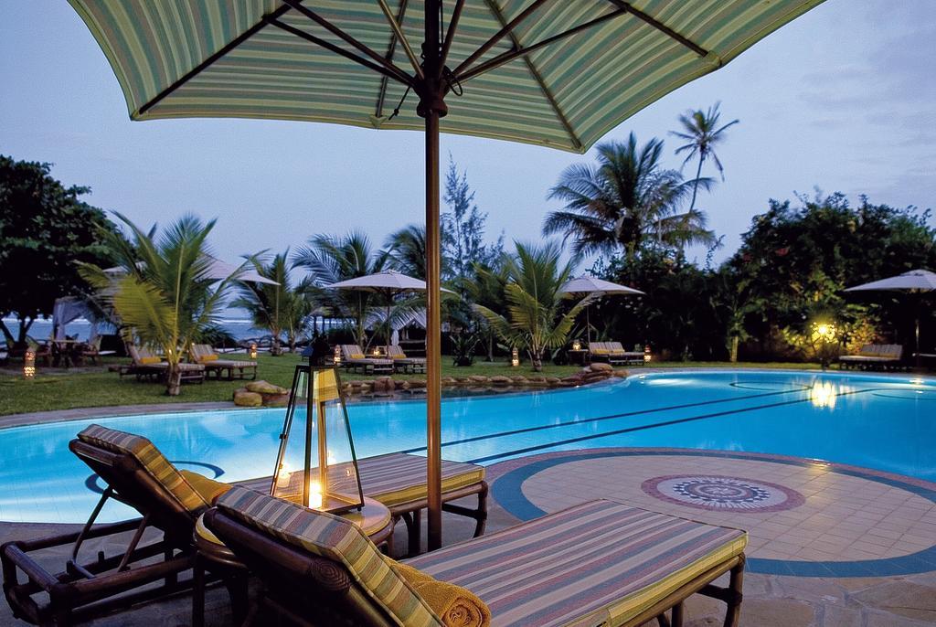 Afrochic Diani Hotel Ukunda Kültér fotó