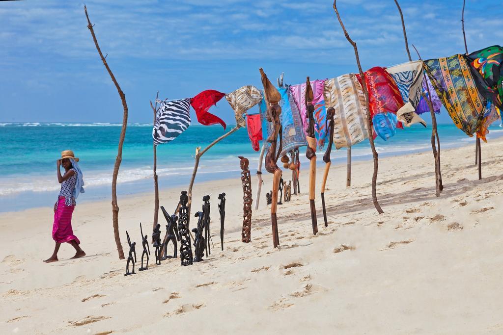 Afrochic Diani Hotel Ukunda Kültér fotó